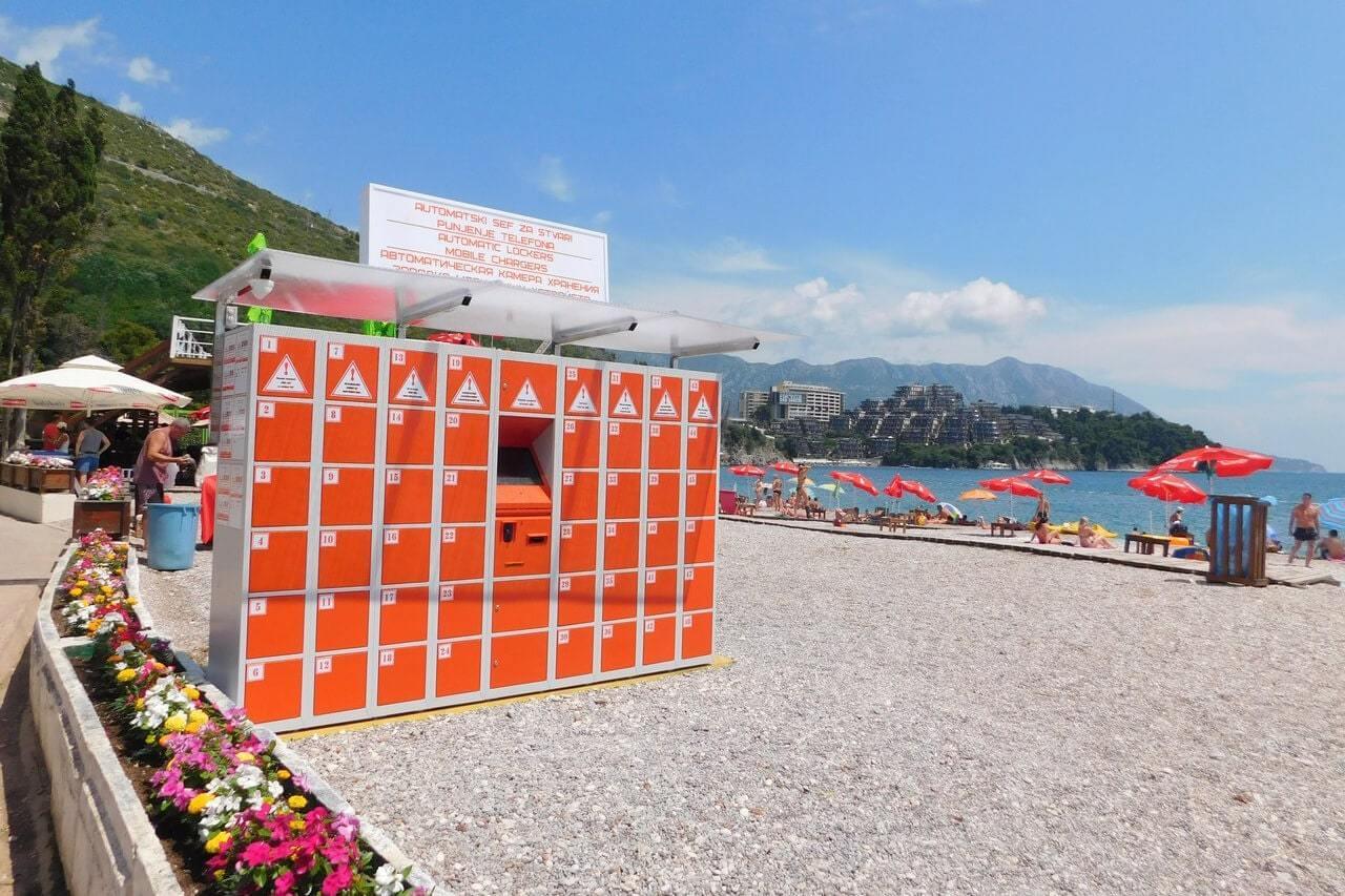 Taquillas inteligentes (Smart Lockers) en la playa España, L'Albir 2019