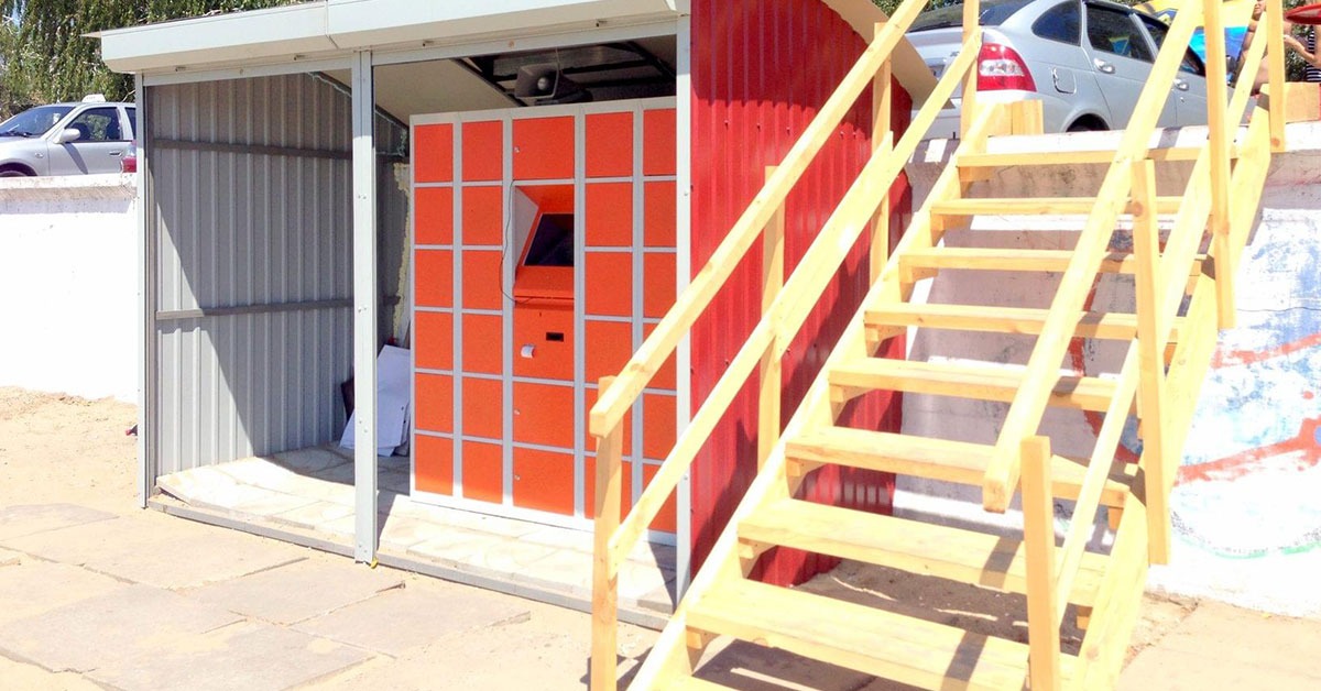 Taquillas inteligentes (Smart Lockers) en la playa España, Benicarló 2018